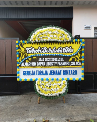 Papan Bunga Duka di Melonguane